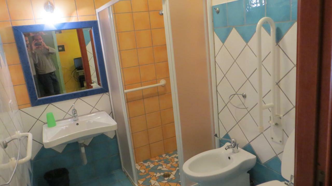 Hotel Il Viandante San Teodoro  Exterior foto